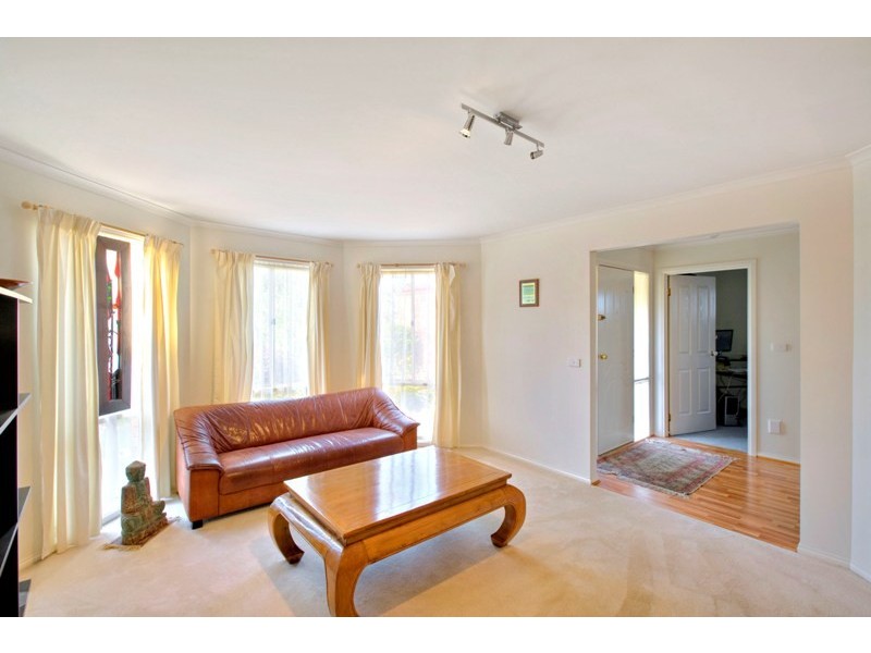 9 Ferncroft Court, Berwick VIC 3806