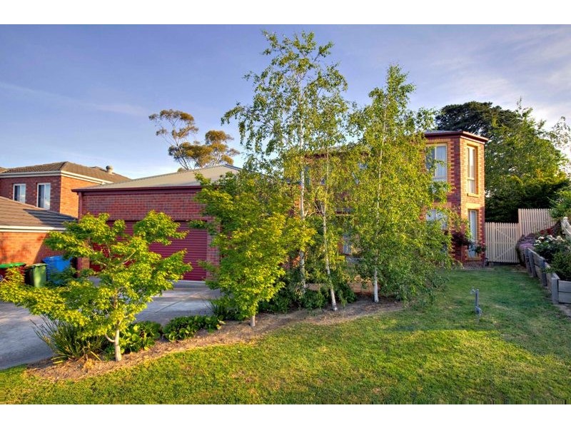 9 Ferncroft Court, Berwick VIC 3806