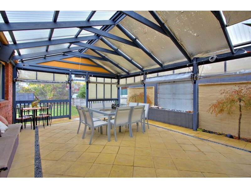 12 Wimmera Court, Berwick VIC 3806