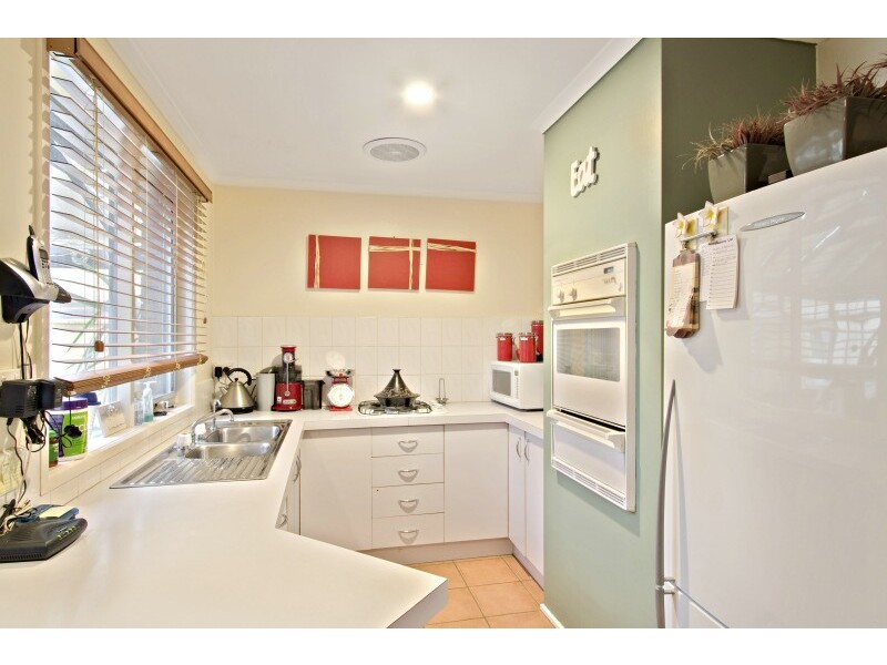 12 Wimmera Court, Berwick VIC 3806