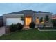 10 Rodlarni Crescent, Berwick VIC 3806