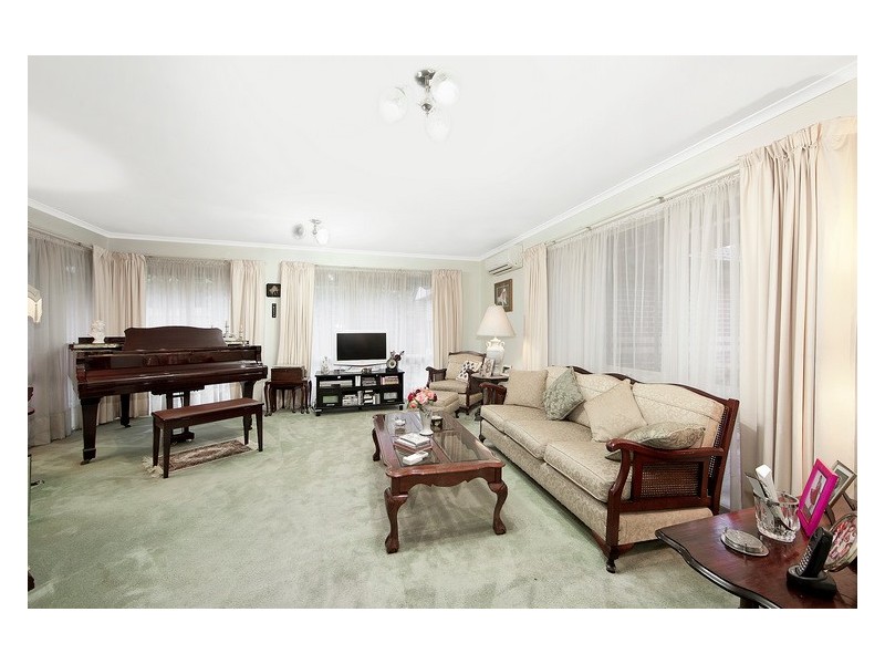 11 Yate Mews, Berwick VIC 3806