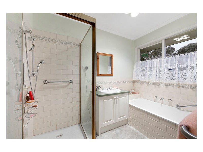 11 Yate Mews, Berwick VIC 3806