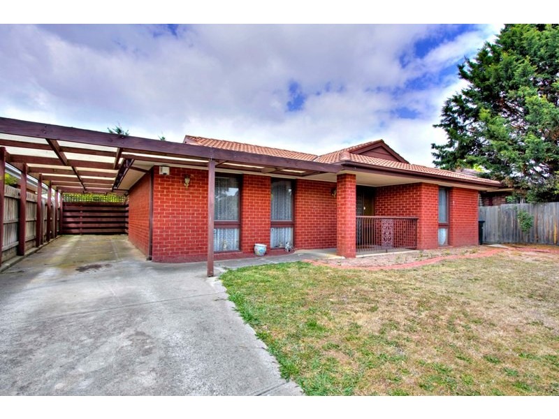 46 Collins Crescent, Berwick VIC 3806