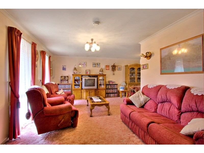 46 Collins Crescent, Berwick VIC 3806