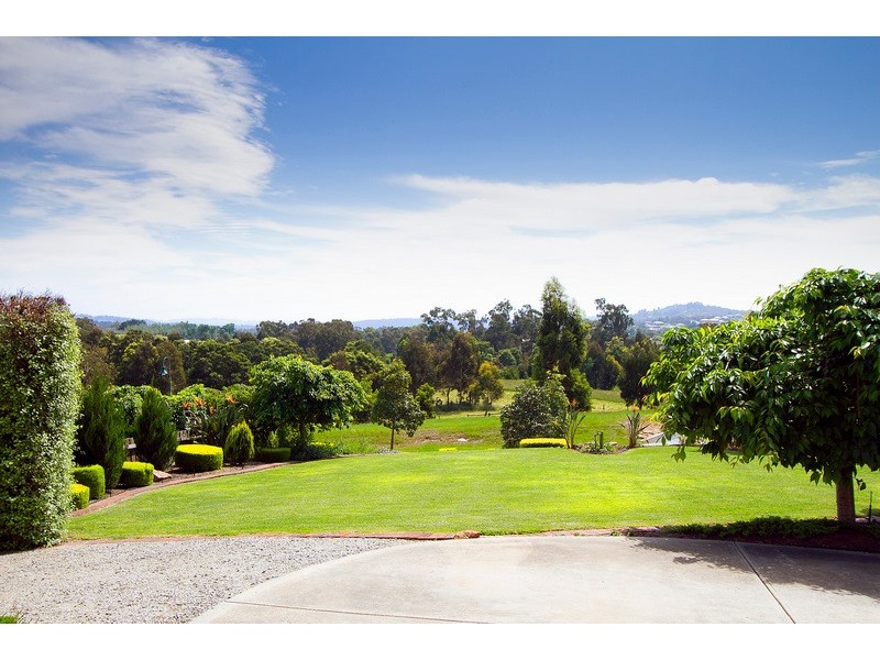 41-43 Brookvale Close, Beaconsfield VIC 3807