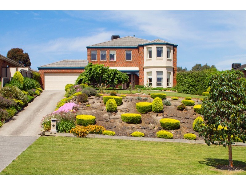 41-43 Brookvale Close, Beaconsfield VIC 3807