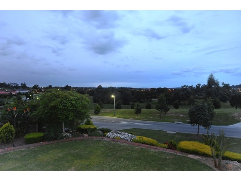 41-43 Brookvale Close, Beaconsfield VIC 3807