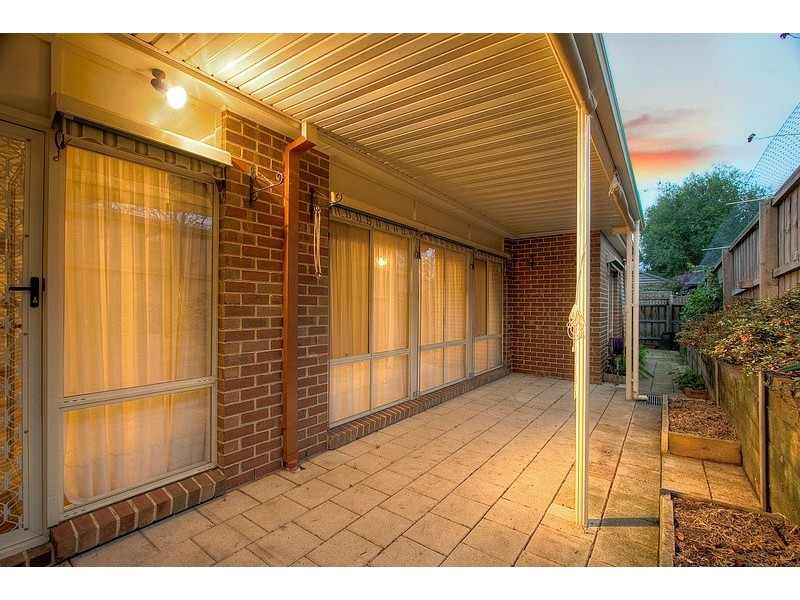 5/64 Gloucester Avenue, Berwick VIC 3806