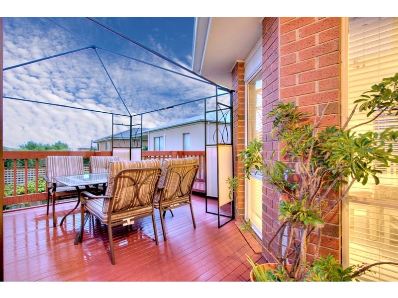 11 Cunneen Crescent, Berwick VIC 3806