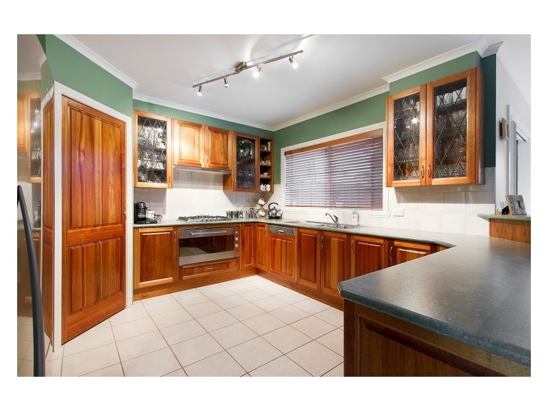 5 Marsh Grove, Berwick VIC 3806