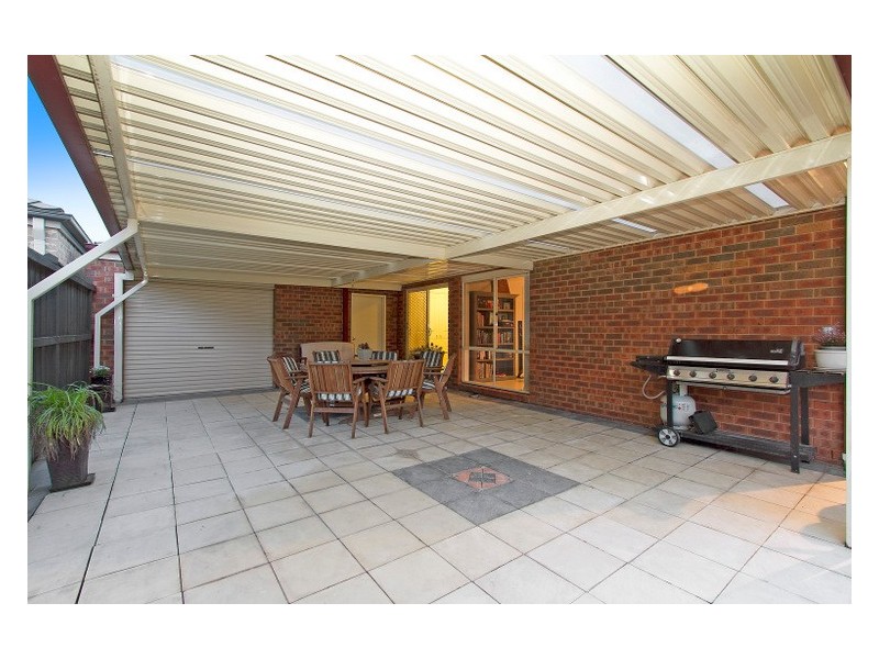 5 Marsh Grove, Berwick VIC 3806