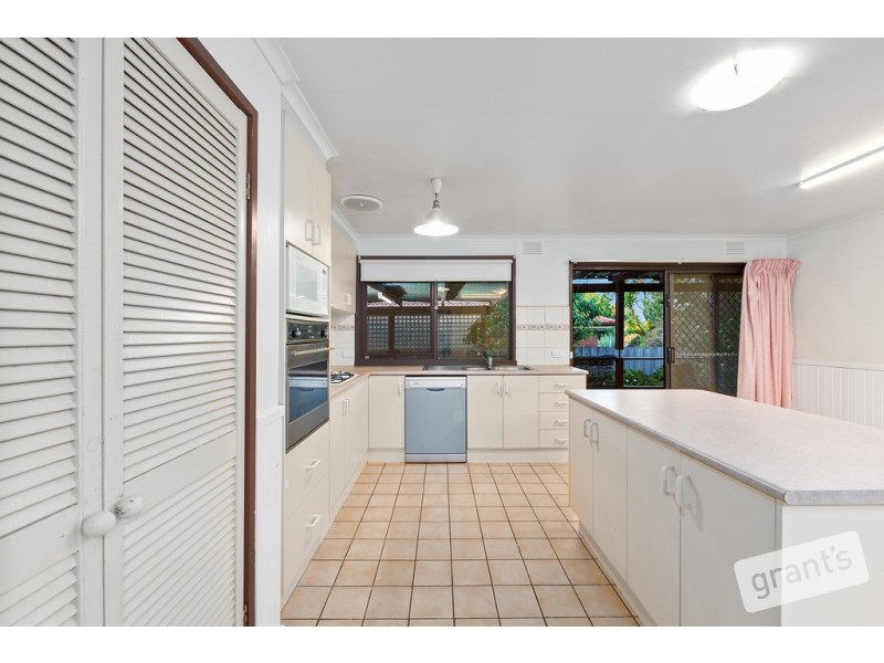 13 Fuchsia Court, Narre Warren South VIC 3805