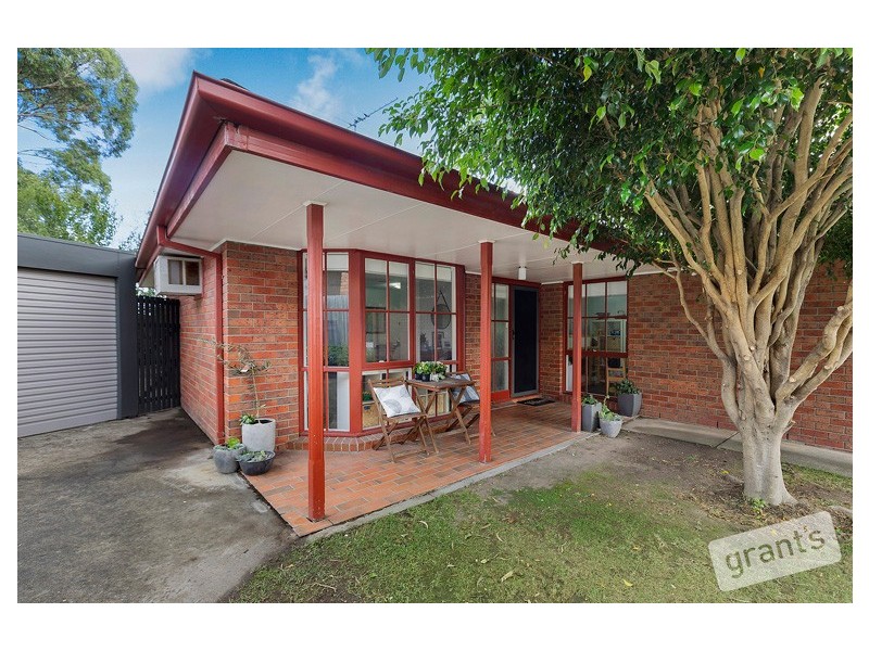 7 Hood Court, Berwick VIC 3806