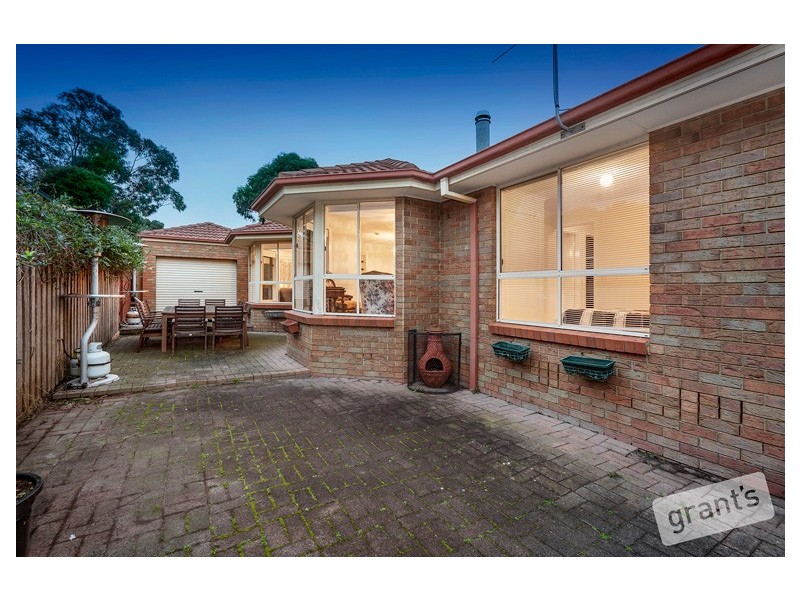 18 Theodore Terrace, Berwick VIC 3806