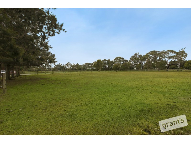 234 Eramosa Road West, Moorooduc VIC 3933