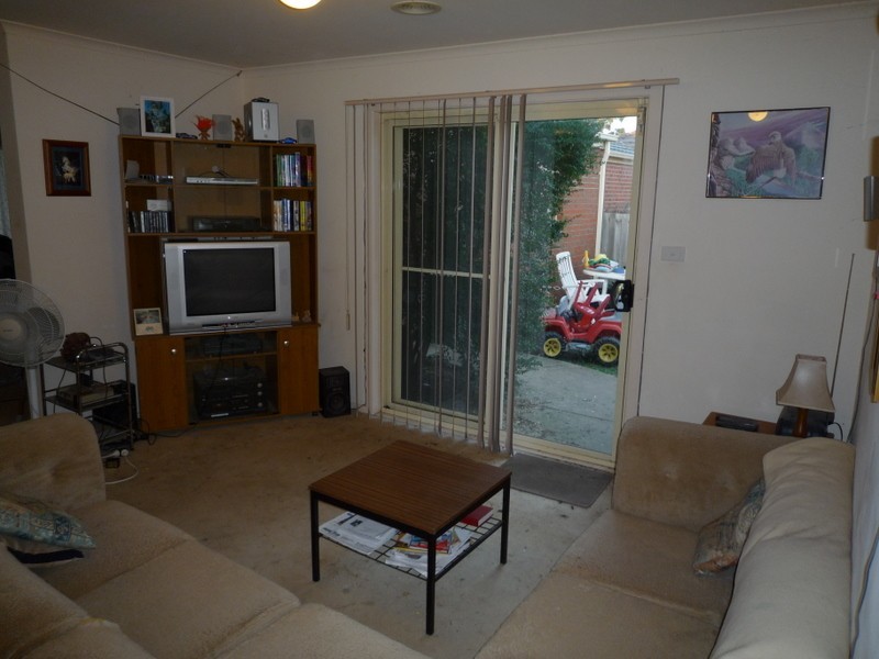 30 Glenn Erin Way, Berwick VIC 3806