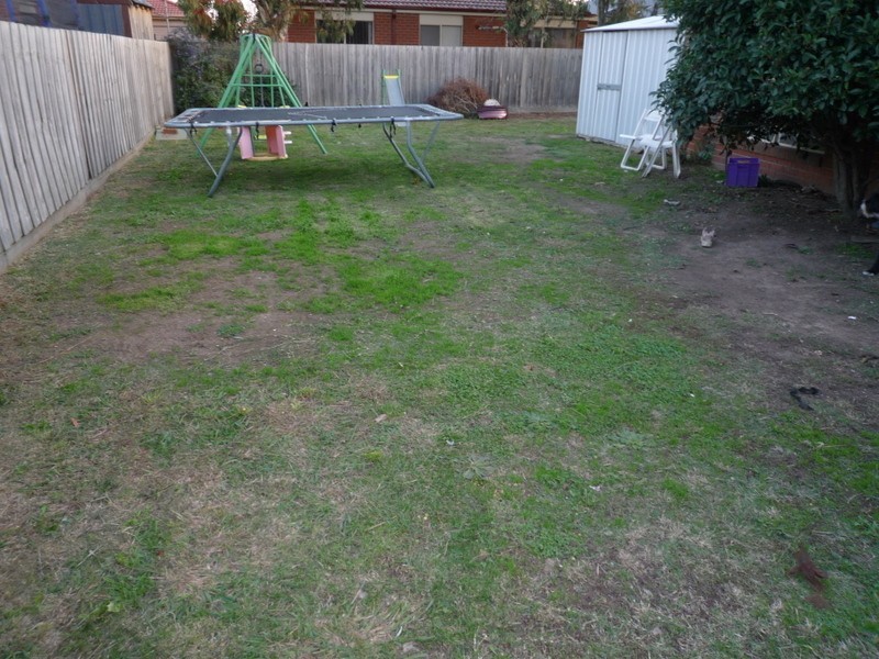 30 Glenn Erin Way, Berwick VIC 3806