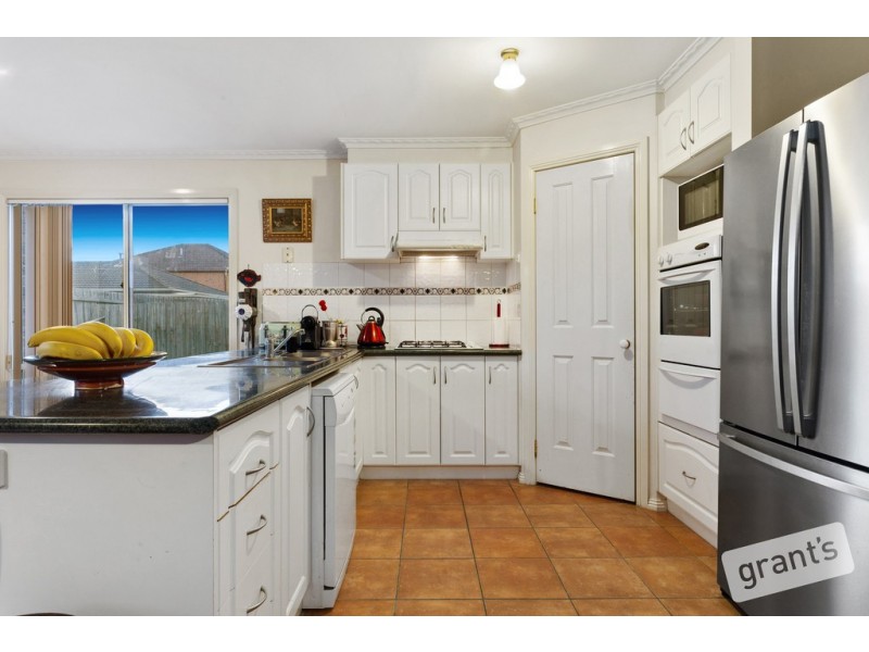 11 Eglinton Close, Berwick VIC 3806