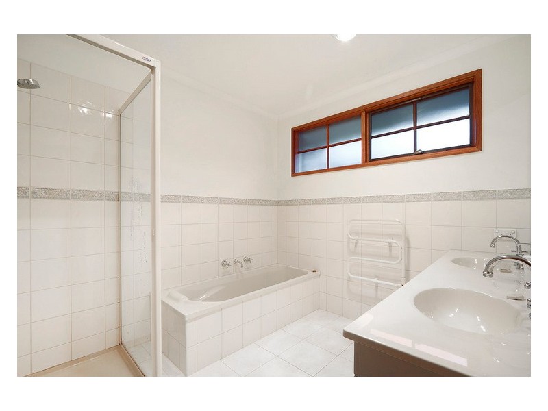 8 Marida Court, Berwick VIC 3806