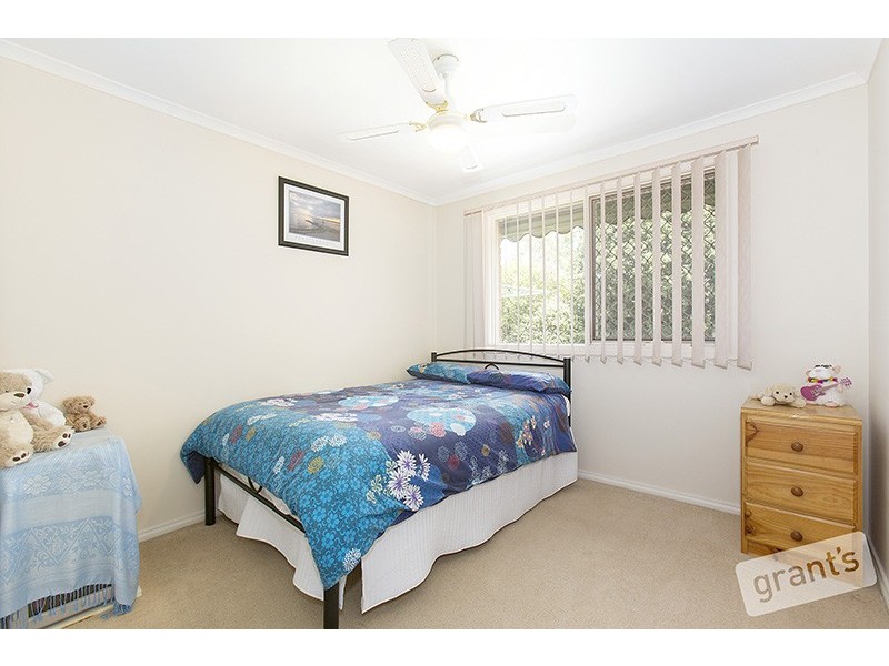 11 Hedgeley Drive, Berwick VIC 3806