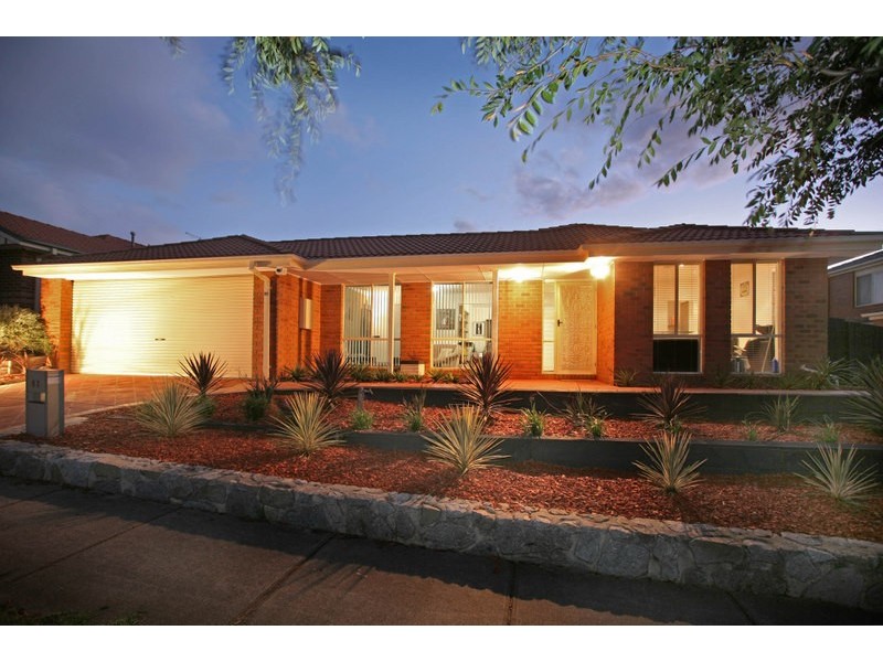 91 Jerilderie Drive, Berwick VIC 3806