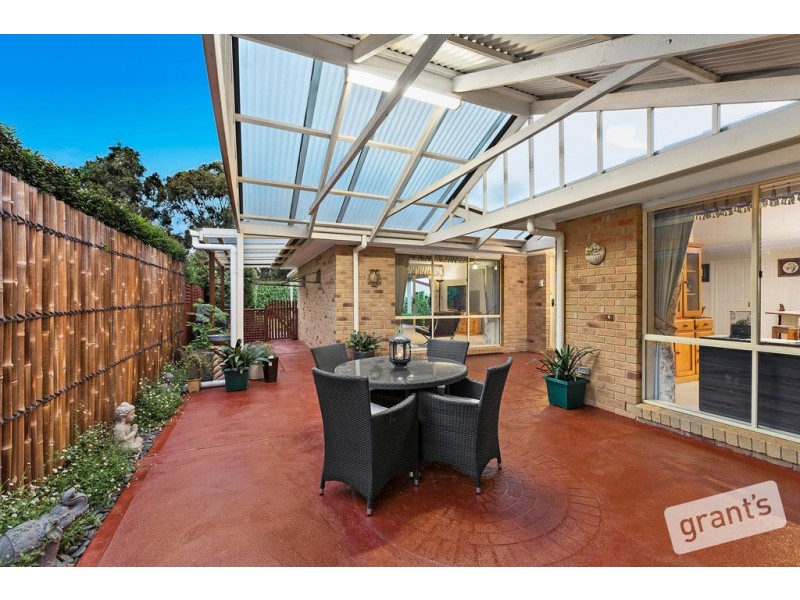15 Yardley Court, Berwick VIC 3806