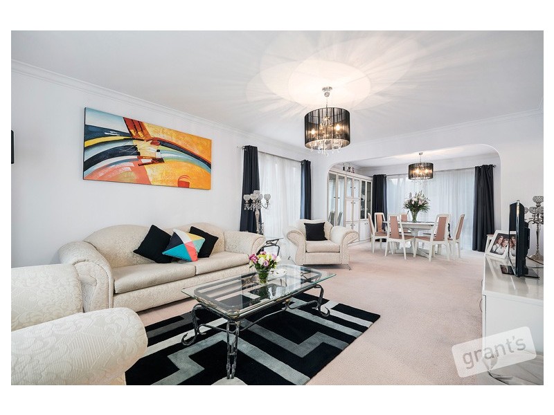 5 Balfour Court, Berwick VIC 3806