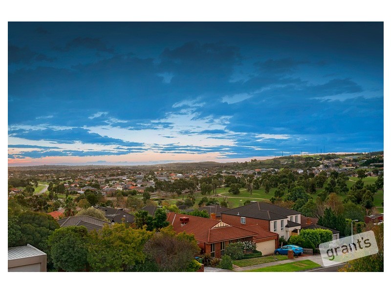 5 Balfour Court, Berwick VIC 3806