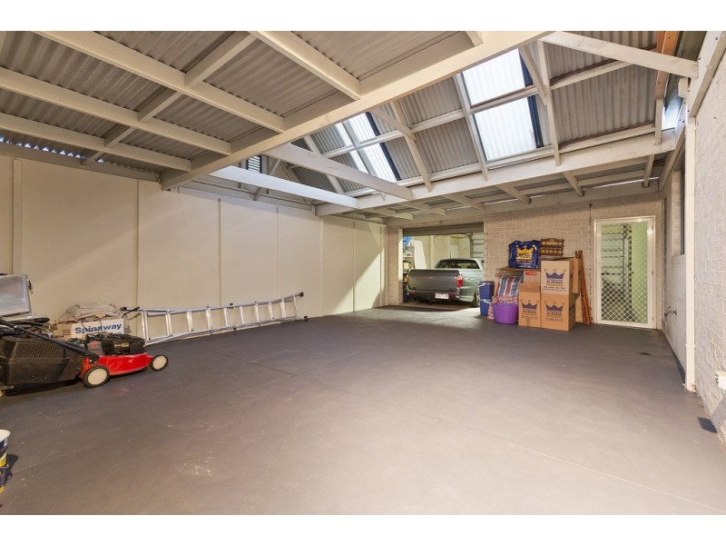 8 Bree Court, Berwick VIC 3806