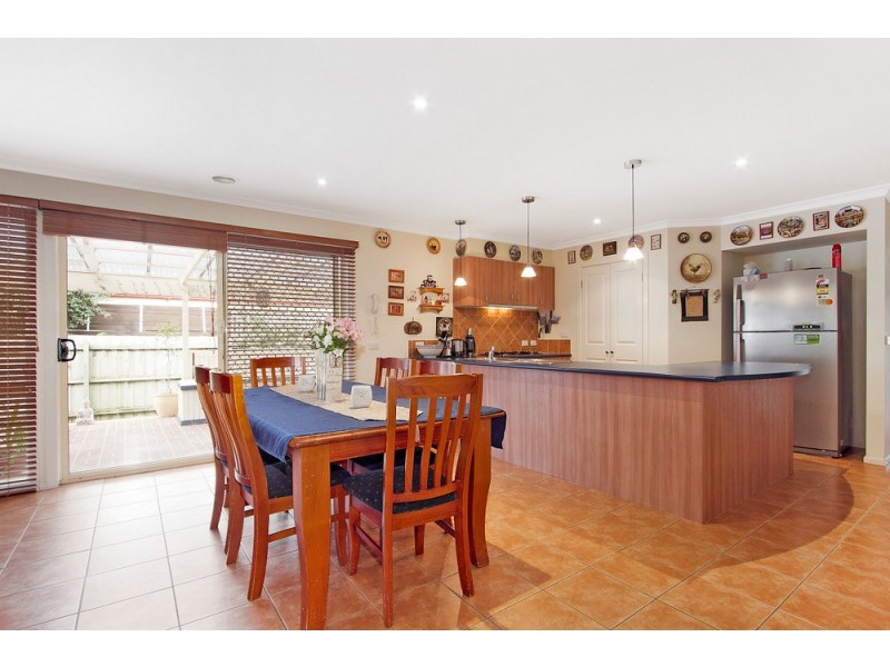18 Ardenne Court, Narre Warren South VIC 3805