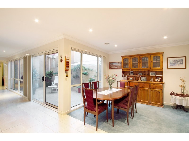 13 Jamieson Way, Berwick VIC 3806