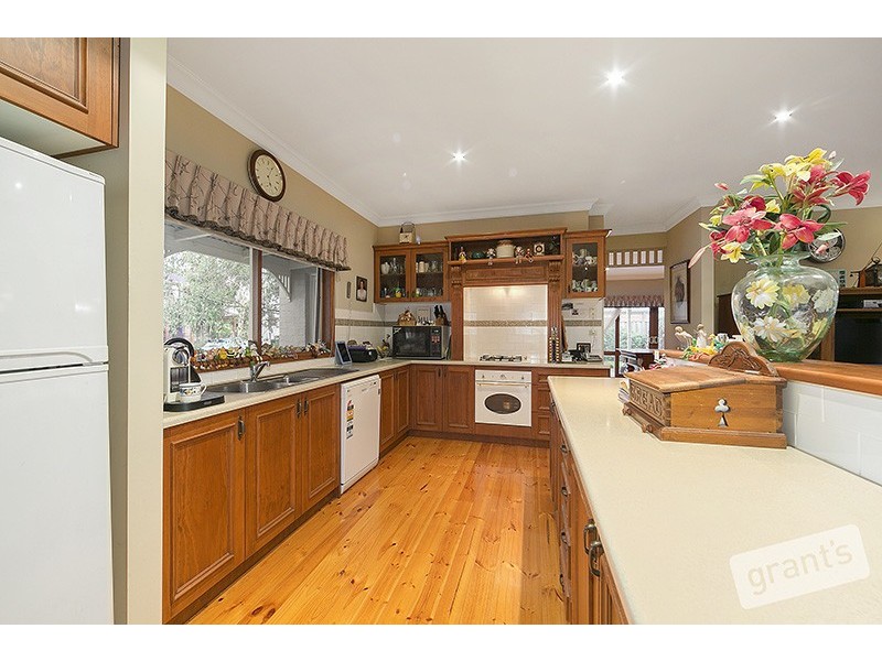 3 Don Collins Way, Berwick VIC 3806