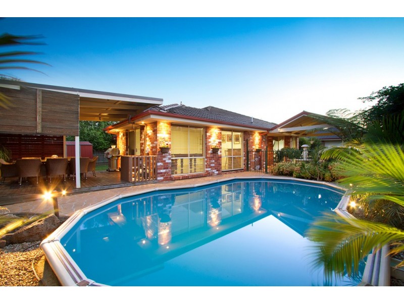 11 Padstow Court, Narre Warren South VIC 3805