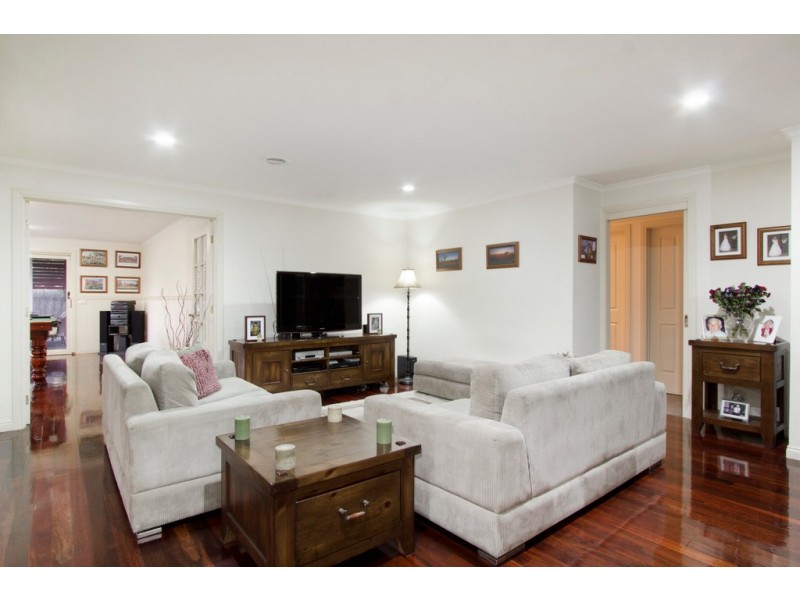 11 Padstow Court, Narre Warren South VIC 3805