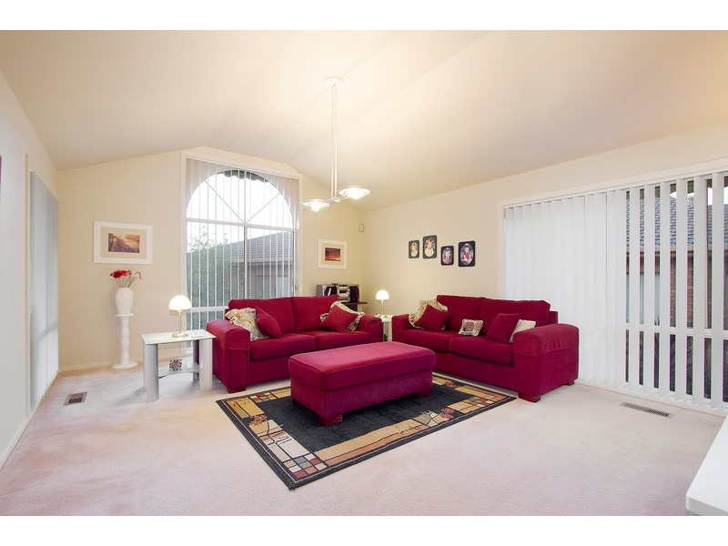 11 Christine Avenue, Berwick VIC 3806