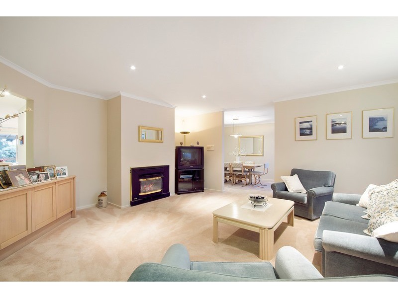 11 Christine Avenue, Berwick VIC 3806