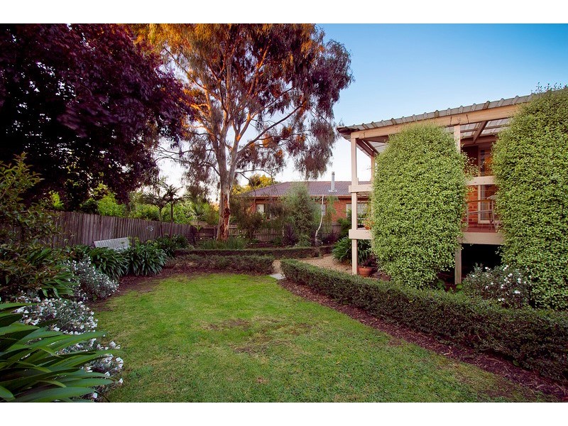 11 Christine Avenue, Berwick VIC 3806