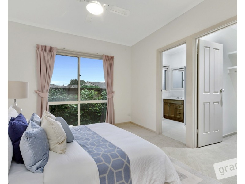 29 County Drive, Berwick VIC 3806