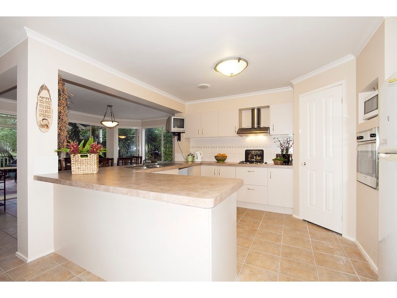 39 Scenic Drive, Beaconsfield VIC 3807