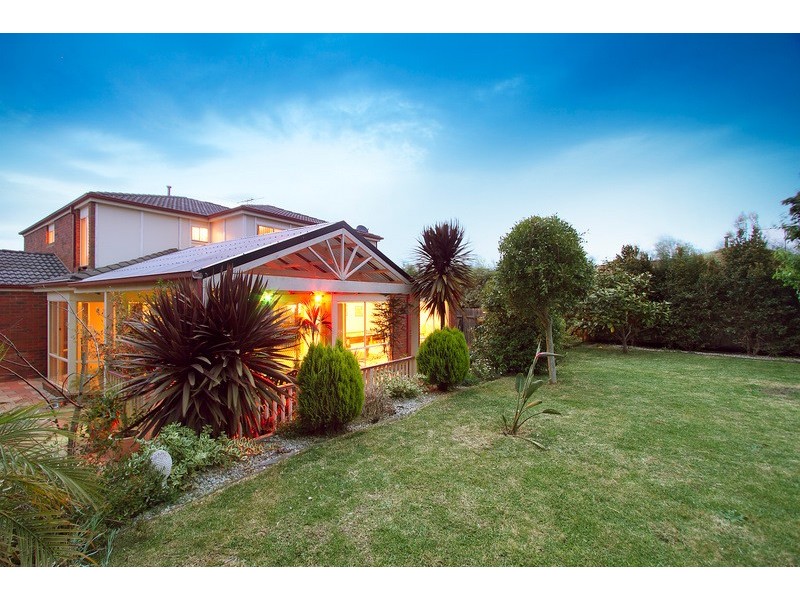 39 Scenic Drive, Beaconsfield VIC 3807