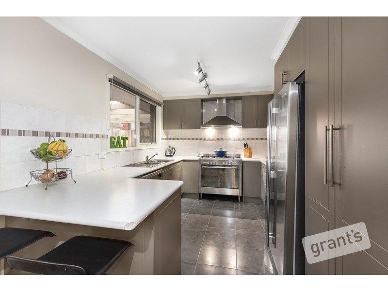 49 Homestead Road, Berwick VIC 3806