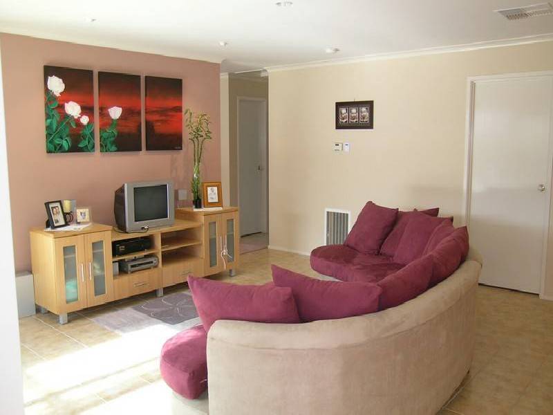 28 Grand Arch Way, Berwick VIC 3806