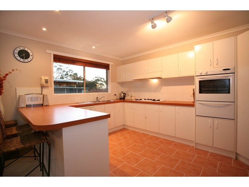 37 Bounty Way, Berwick VIC 3806