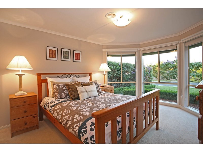 37 Bounty Way, Berwick VIC 3806