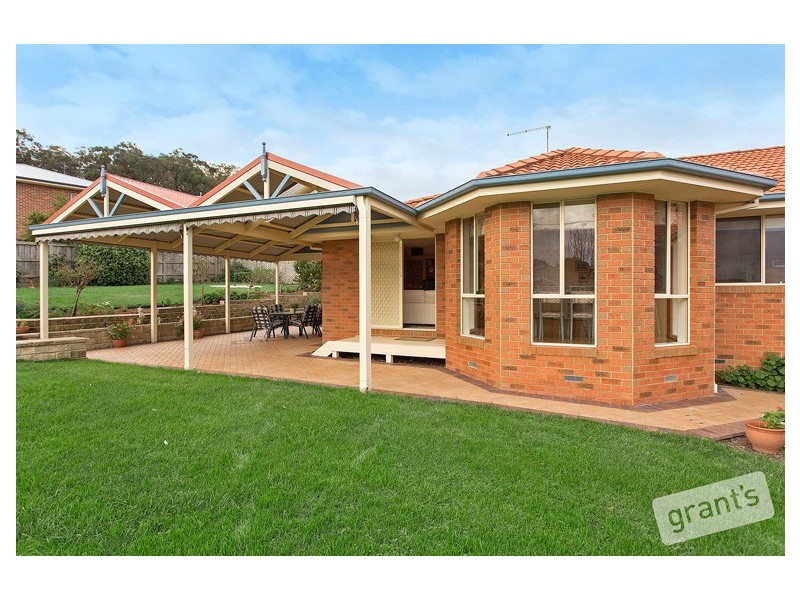 41 Janet Bowman Boulevard, Beaconsfield VIC 3807