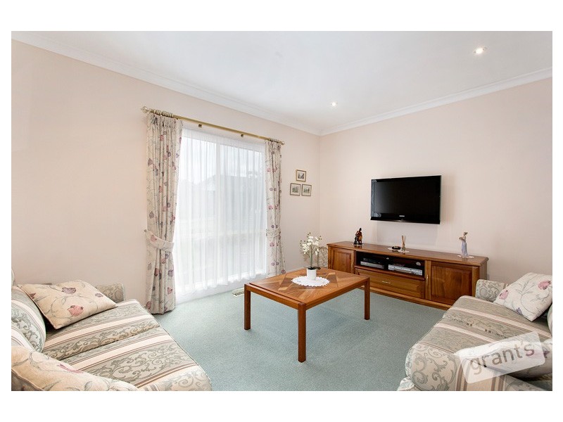 41 Janet Bowman Boulevard, Beaconsfield VIC 3807