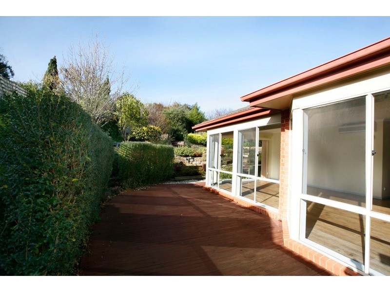 12 Fairholme Boulevard, Berwick VIC 3806