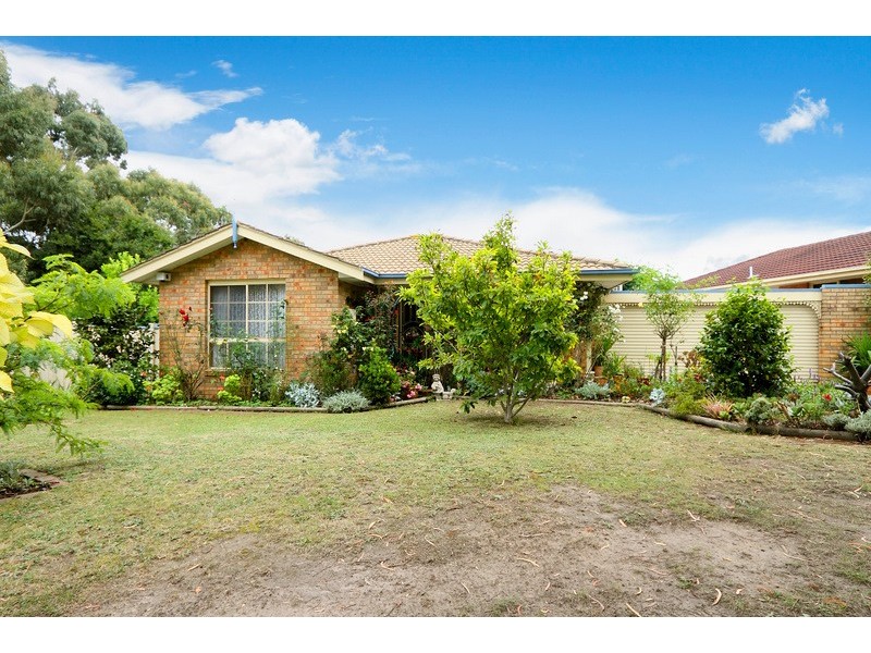 13 The Gateway, Berwick VIC 3806