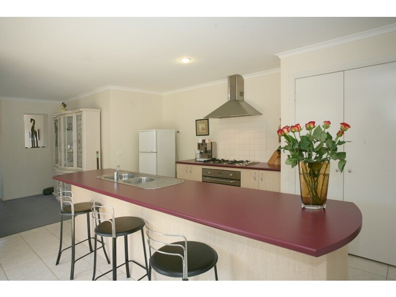 31 Tantallon Boulevard, Beaconsfield VIC 3807